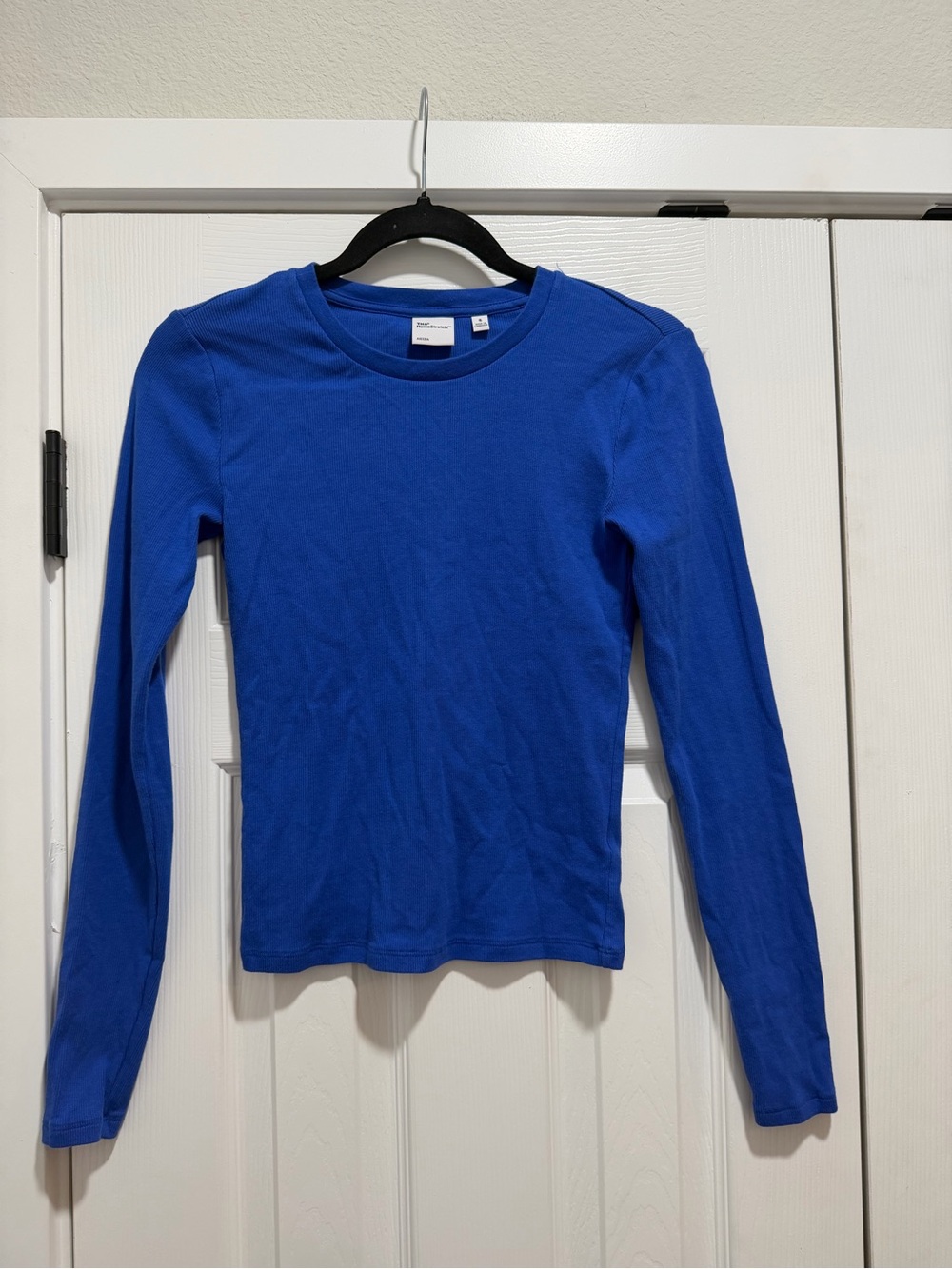 Aritzia TNA HomeStretch Long-Sleeve Crewneck Tee - Blue Small